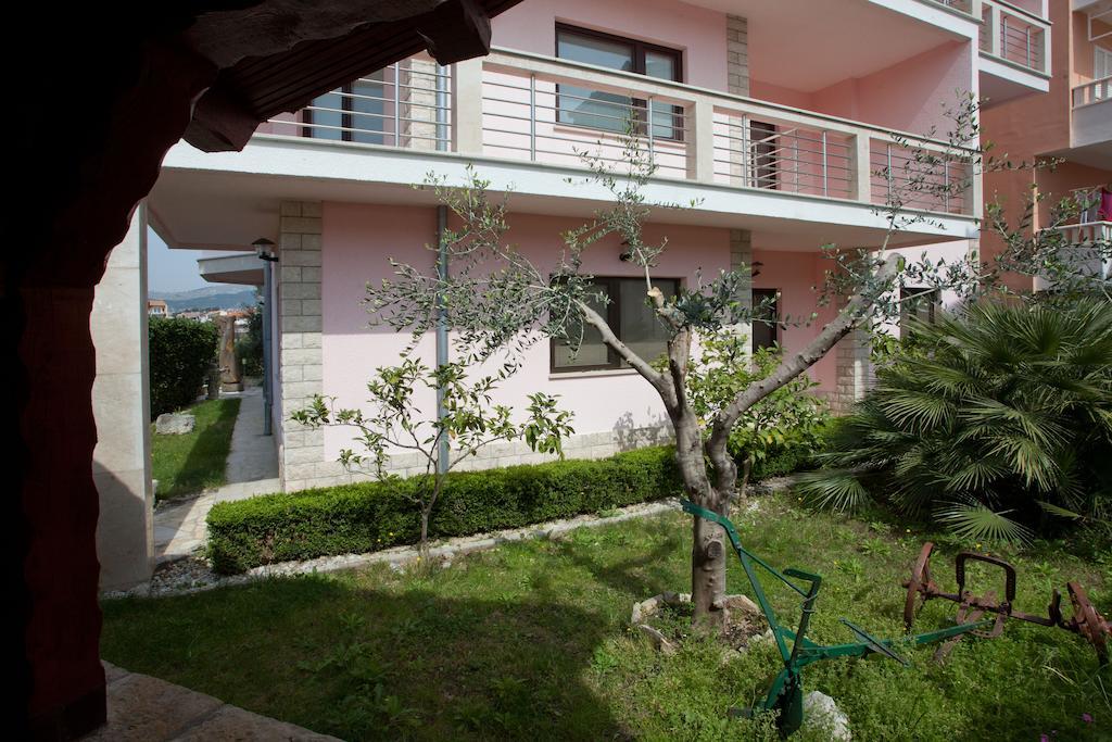 Villa Стобрек Экстерьер фото